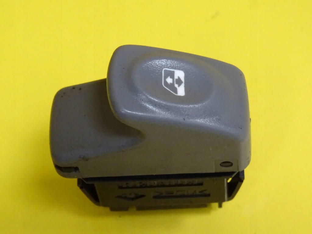 фото №1, Переключатель панель окон renault twingo i 189836 nr1751