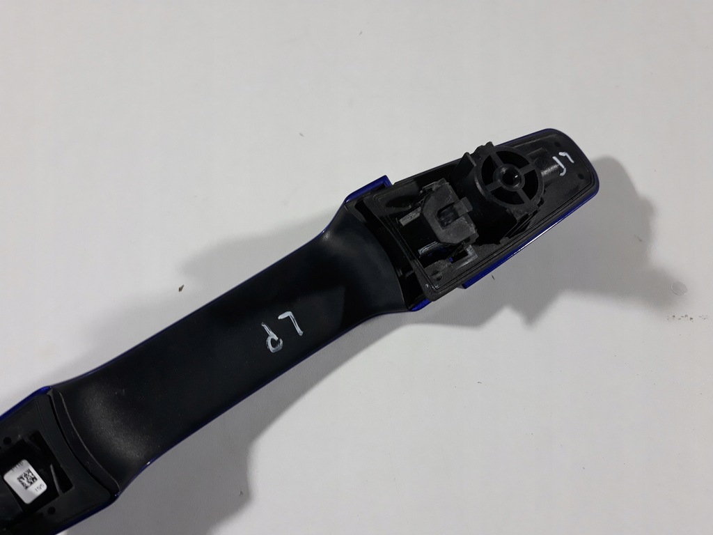 фото №9, Jaguar xe x760 15r- ручка дверь левый перед