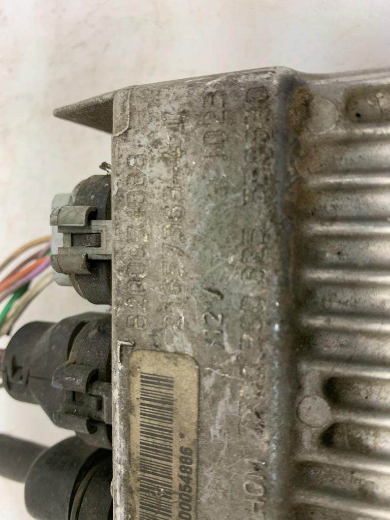 фото №3, Бортовой компьютер двигателя renault 8200054886