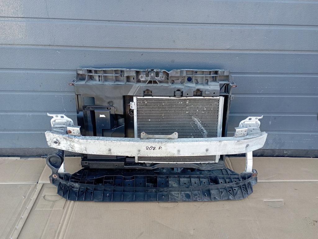 фото №1, Peugeot 208 1.2 vti pas перед передній радіатор комплект