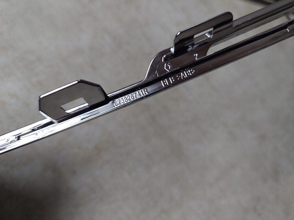 фото №5, Решётка радиатора - хром решетка - renault megane iv - 2016