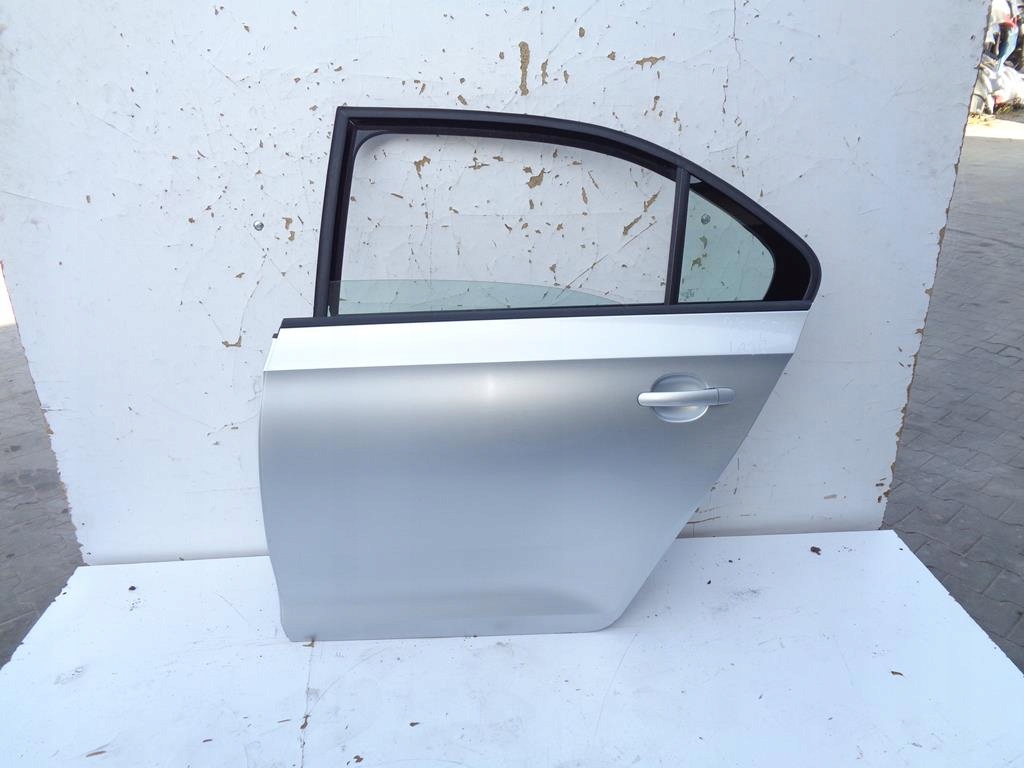 фото №1, Дверь левый задняя seat toledo iv 4 la7w