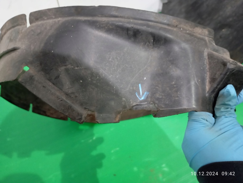 фото №7, Подкрылок правое перед mercedes slk r170 w170 a1706980230