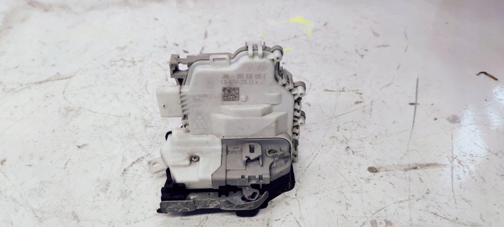 фото №1, Замок двері лівий задня audi a1 8x0839015e 5 pin