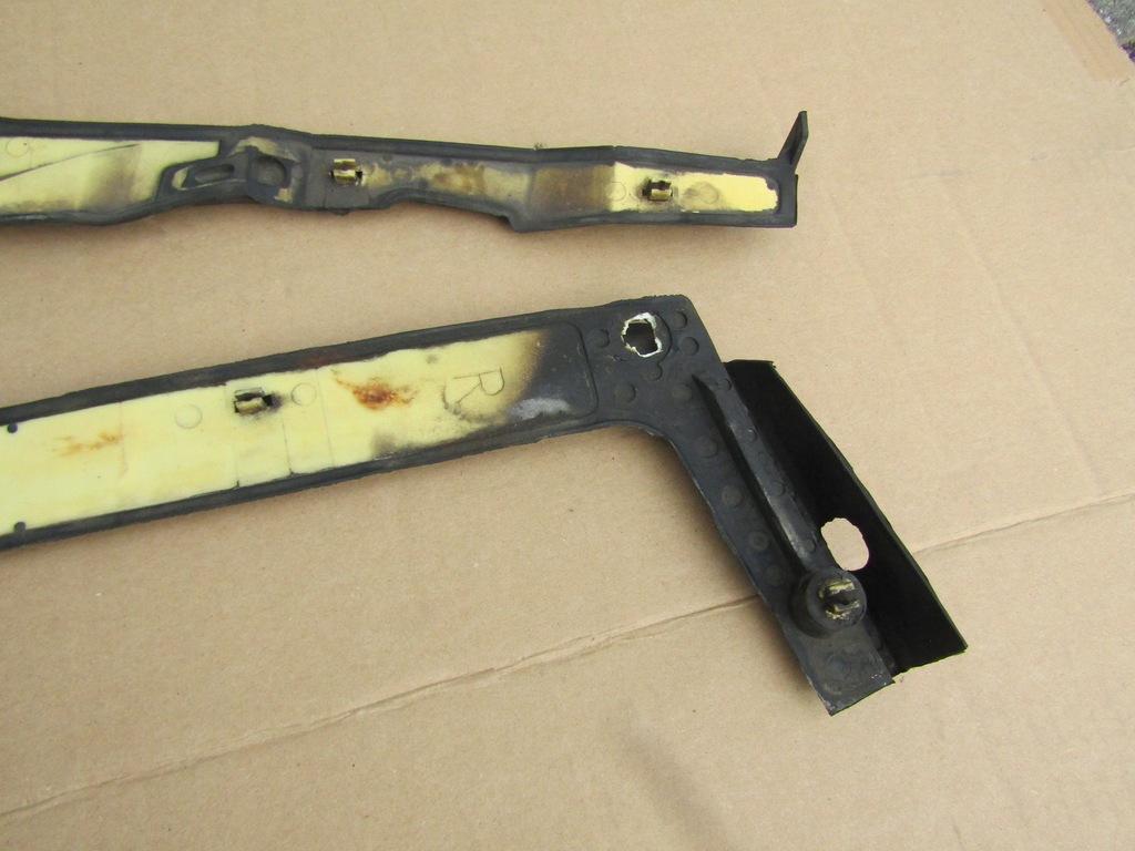 фото №8, 3 mercedes w124 прокладка капот 85-93 kpl l+p