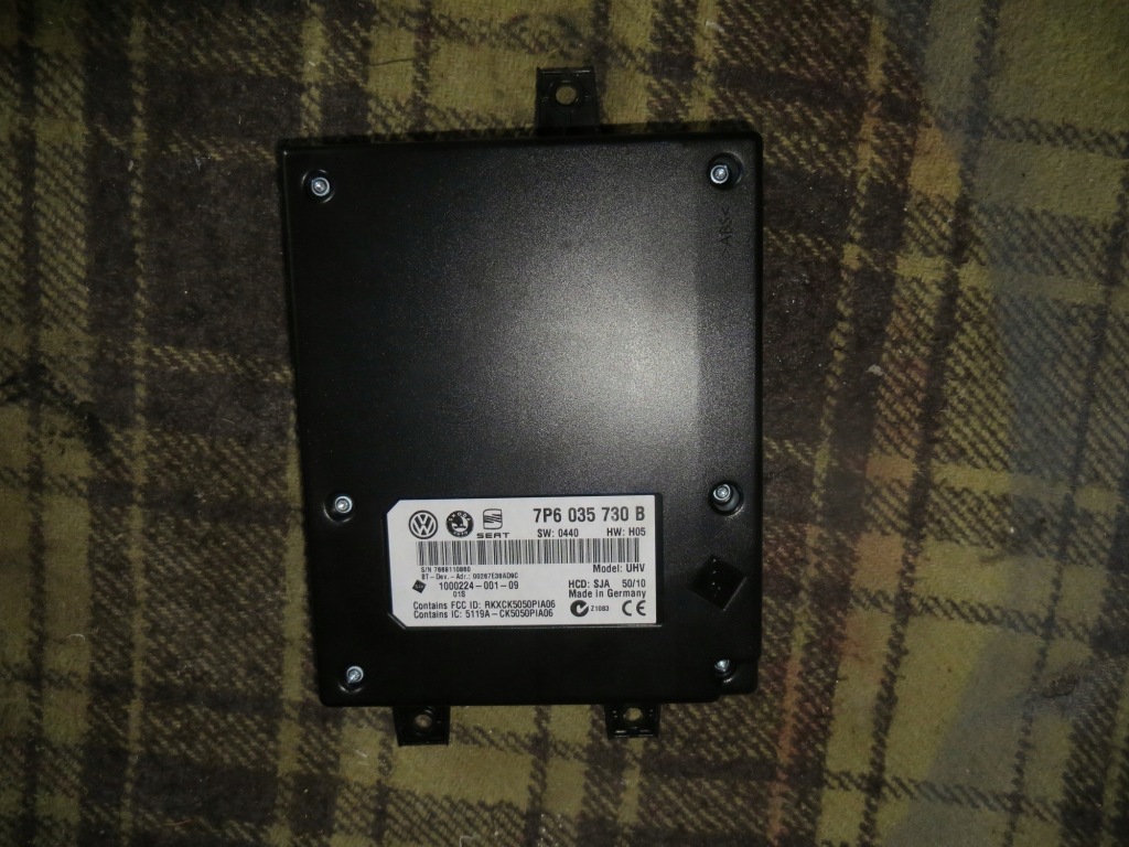 Купить Модуль bluetooth 7p6035730b vw passat b7 touareg 7p