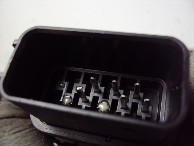 фото №4, Замок дверь правый задняя volvo v50