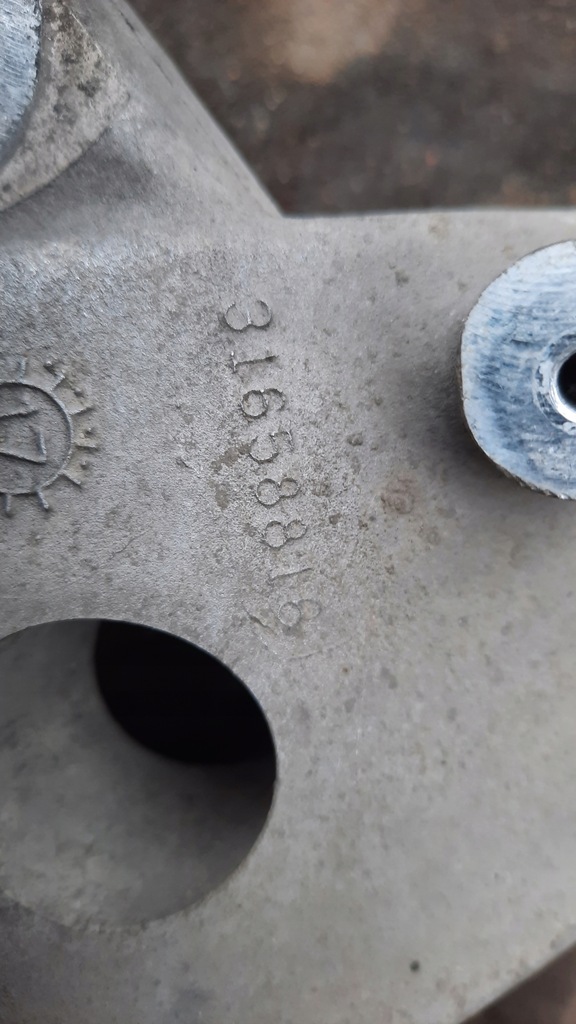 фото №4, Поворотний кулак ліва 31658818 volvo v90 cc