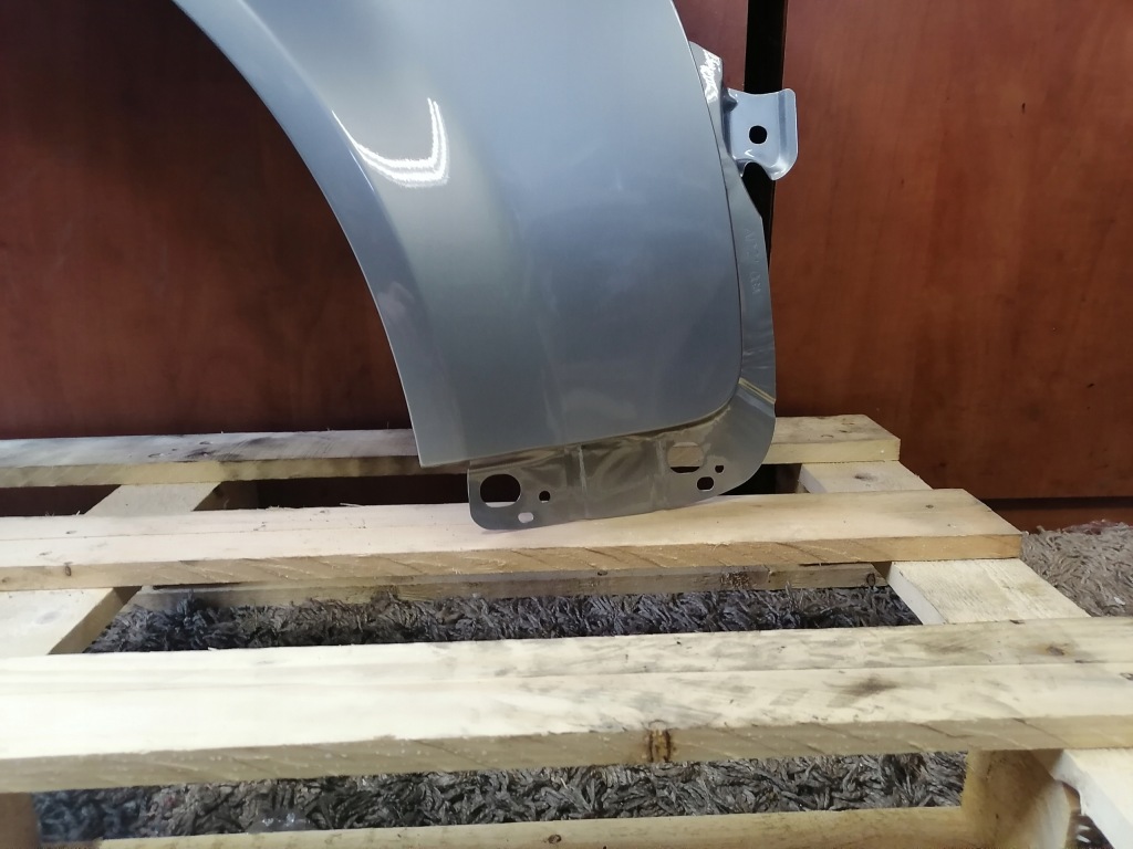 Крыло  правый  перед audi a4 b6 ly7r оцинкованный Доставка