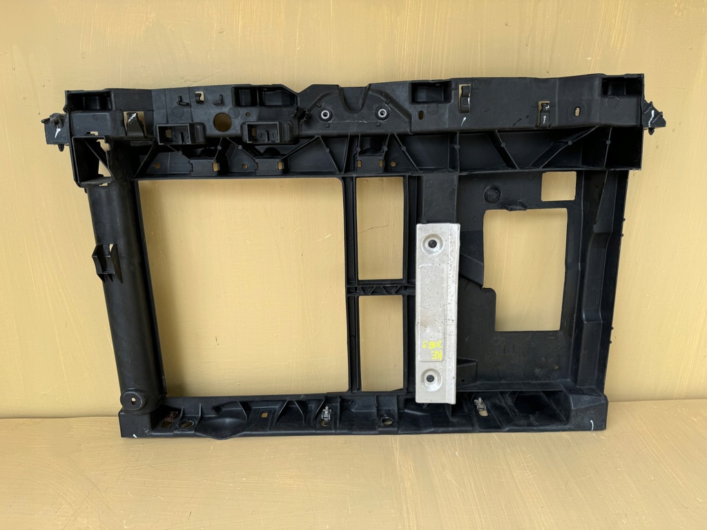 фото №12, Citroen c3 iii 3 peugeot 208 207 pas передний усилитель перед 9677952180