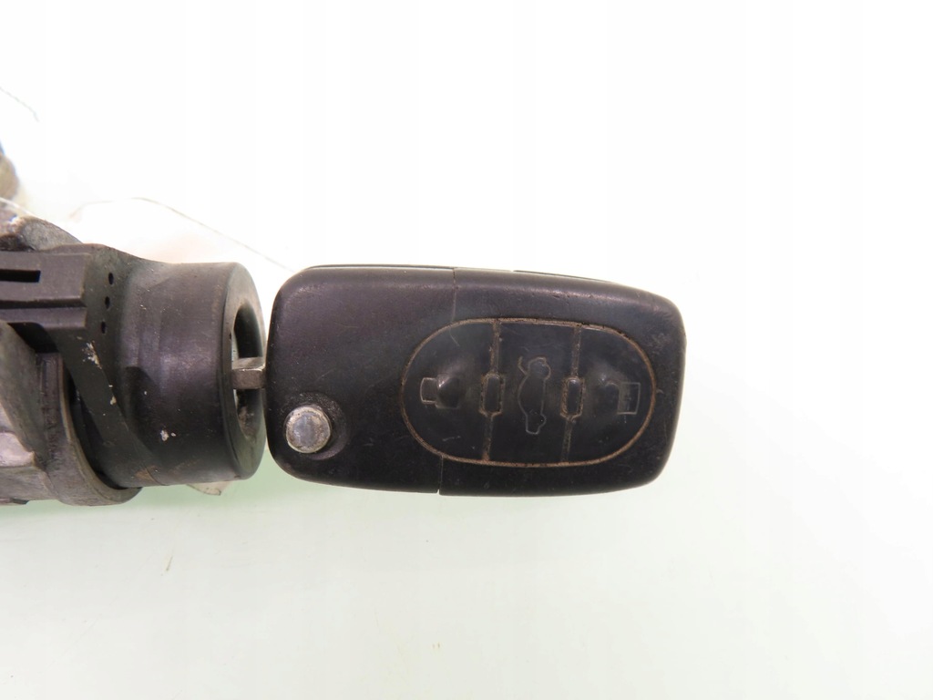 фото №6, Замок запалювання вкладиші audi a4 b6 4b0905851c