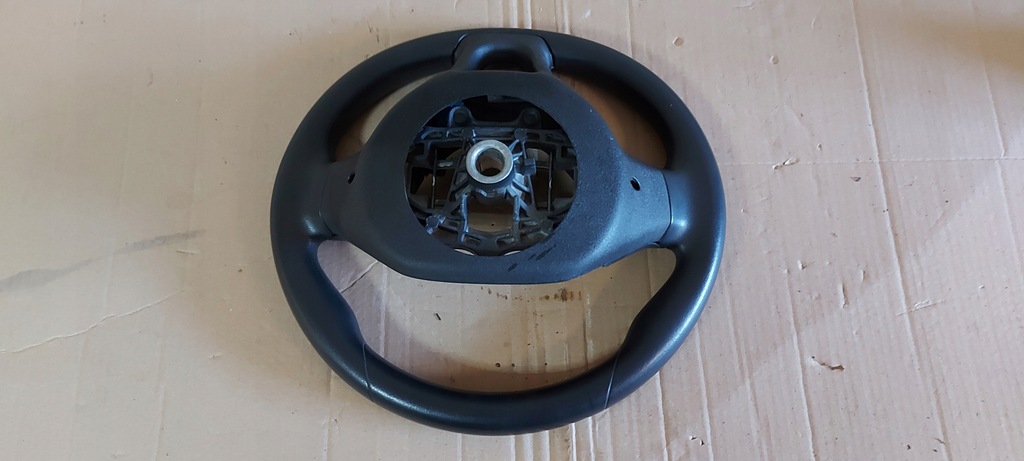 фото №10, Peugeot 208 2008 воздуховод мультифункция