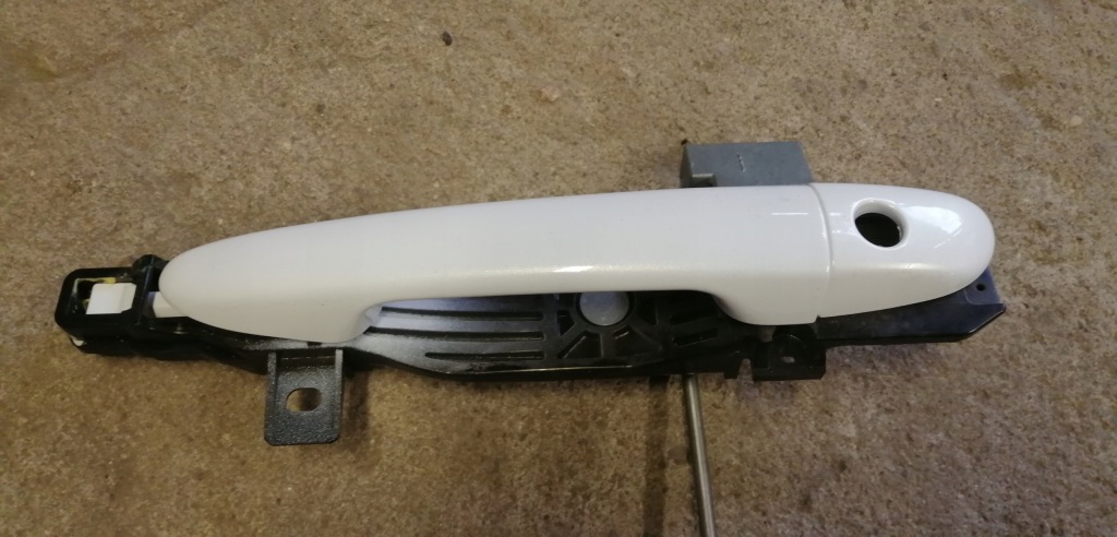 фото №1, Mazda 2 07-14 de ручка левая передняя