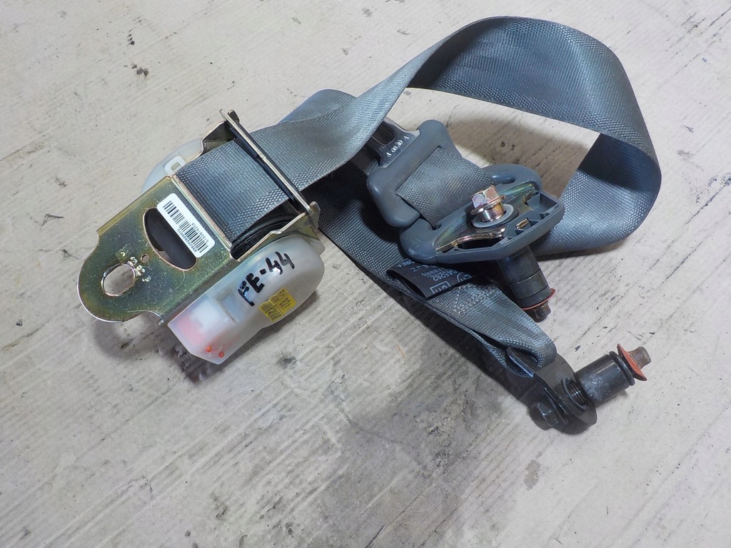 фото №1, Pas безопасности правый задний santa fe 05r.