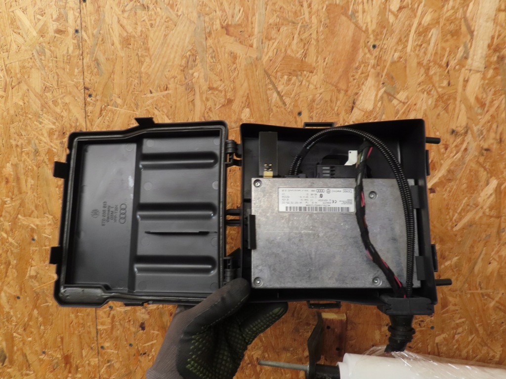 фото №1, Audi a4 b8 модуль bluetooth 4e0862335