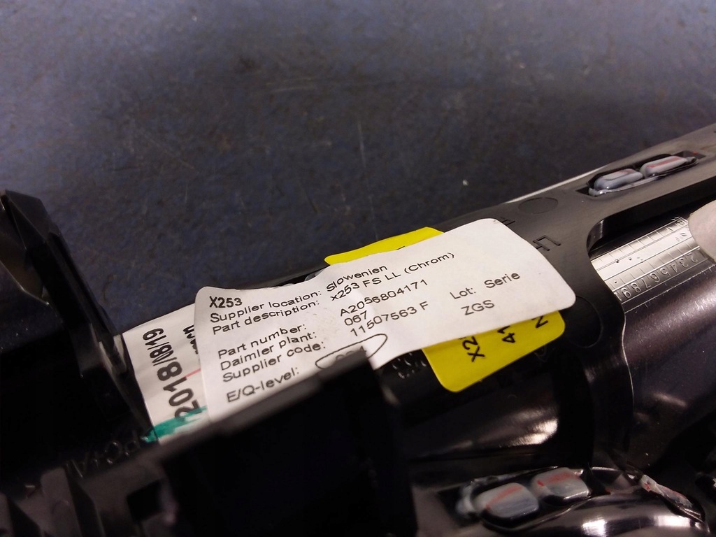 фото №12, Mercedes glc w253 накладки декоры панели a2056804471