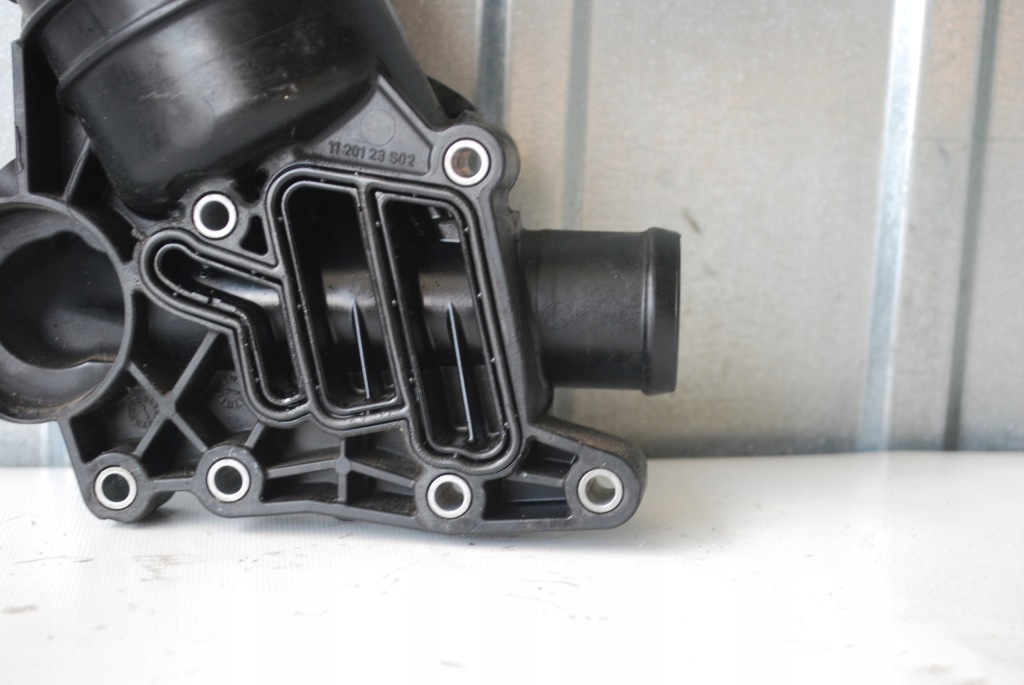 фото №3, Корпус фильтра масла audi 3.0 tdi crt 059115389t