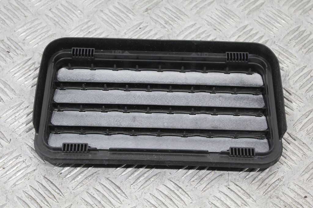 фото №1, Решітка декомпресійна renault alaskan 76804-4jg0d