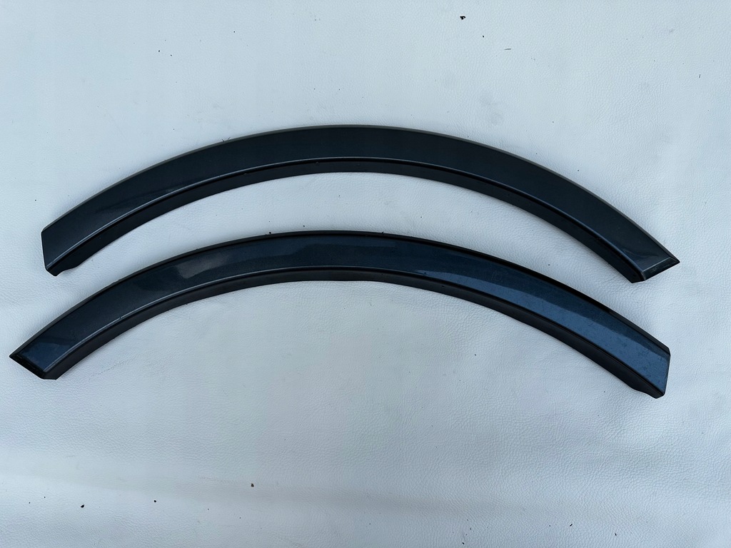 фото №1, Audi q7 4m молдинг правая крыла задняя