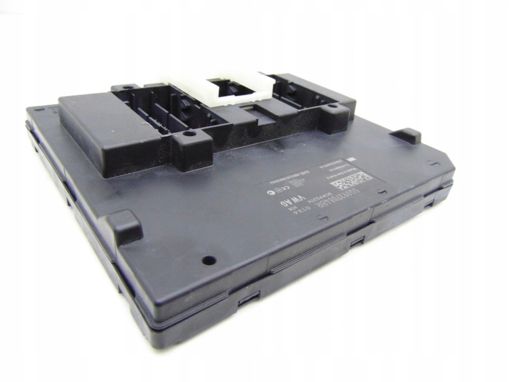 фото №1, Модуль бортовой компьютер блок управления блок управления бортовой сетью audi tt iii 3 8s 5q0937084br