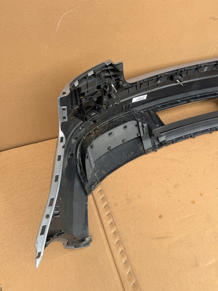 Бампер задній audi a3 8v sedan s-line колір lz7g 6xpdc Ціна