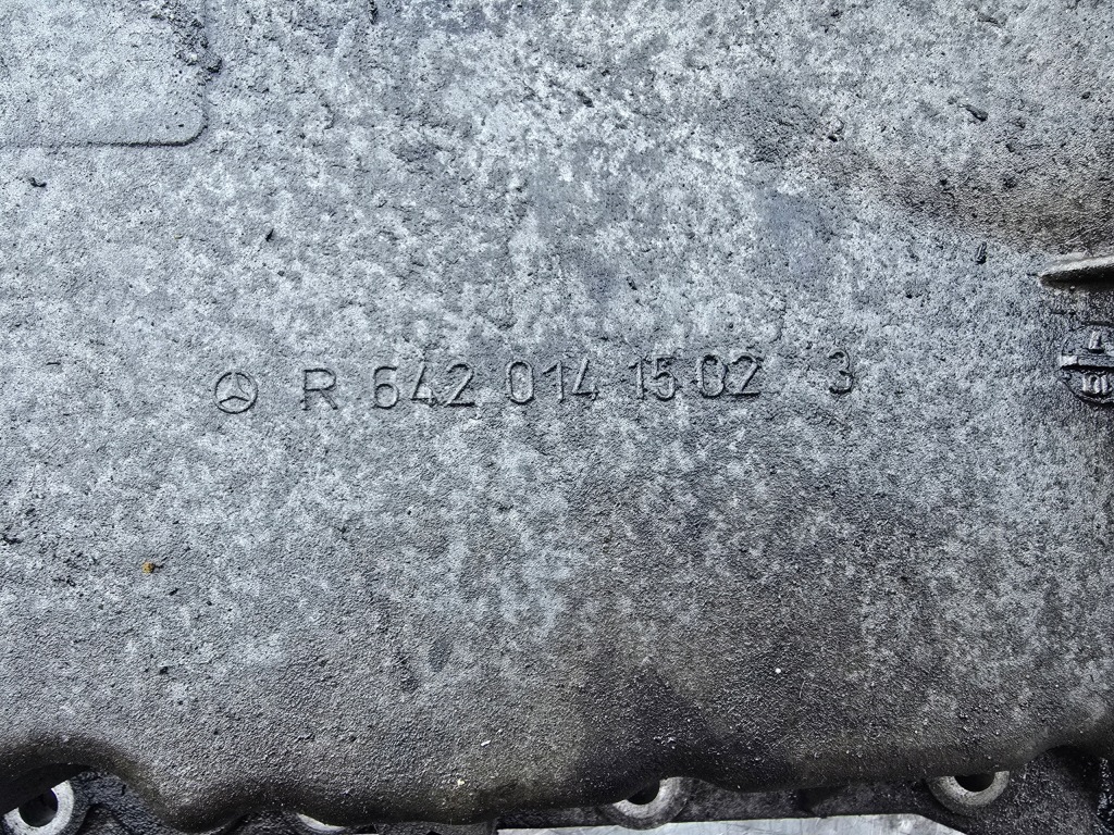 фото №2, Основание картера масляный mercedes gl x164 3.0 cdi 4matic r6420141502