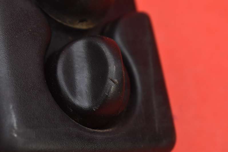 фото №8, Ручка внутренняя правого створки 7700352 opel movano a 99-10