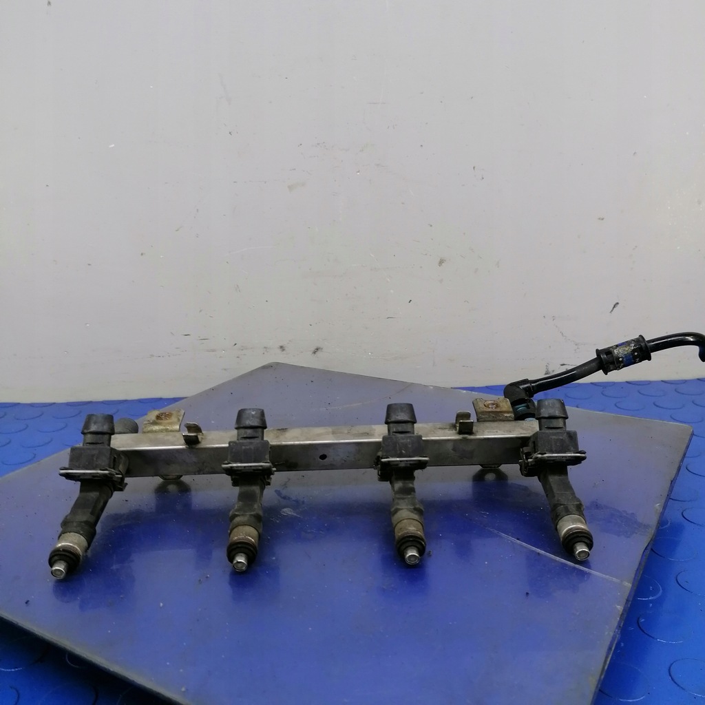 фото №1, Opel corsa d 1.2 молдинг впрыскная 0280151208