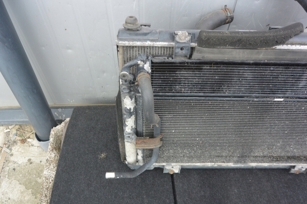 Радіатор вентилятор бачок комплект  3.5 v6 lexus gs 3 450h Недорого