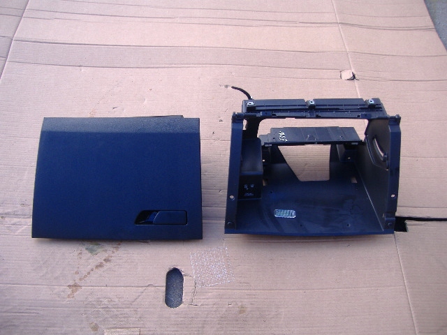 фото №1, Seat leon iii бардачок пассажира крышка