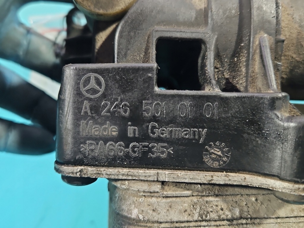 фото №7, Радиатор масла mercedes w246 a2465010101 2-1063-400 1.8 cdi
