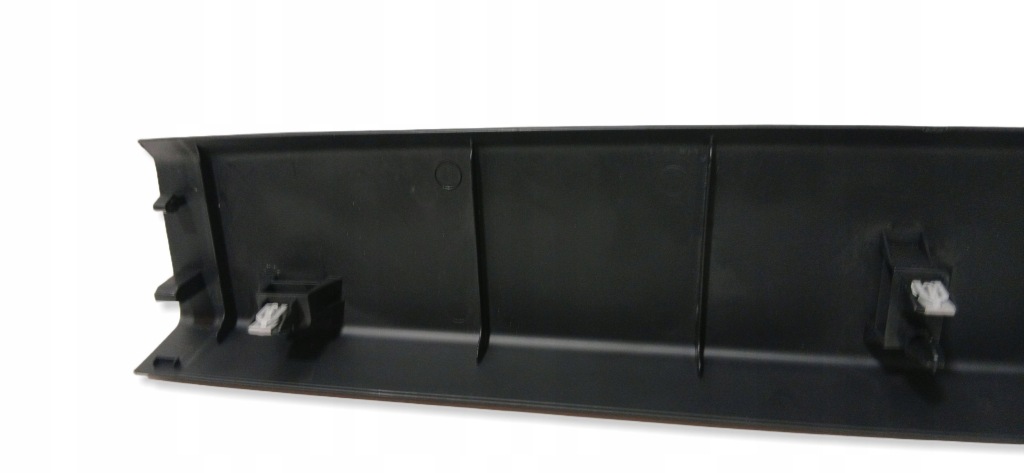 Обивка крышки багажника задняя ford b-max av11r424b36aaw Недорого