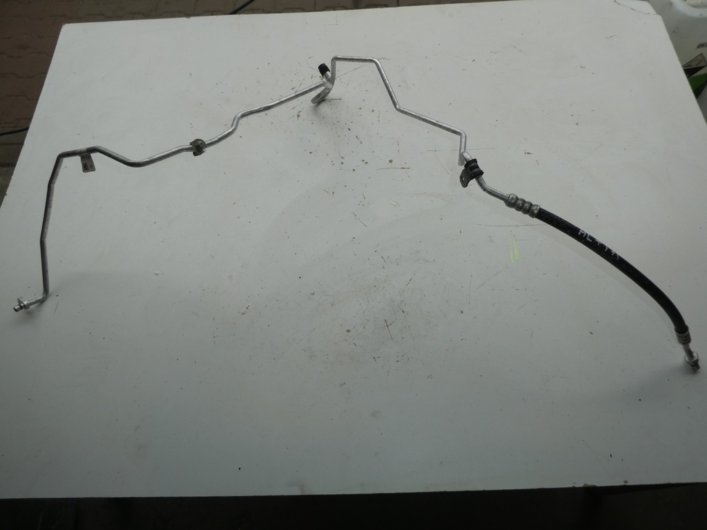 фото №1, Wąż шланг кондиционера trafic iii 924408465r