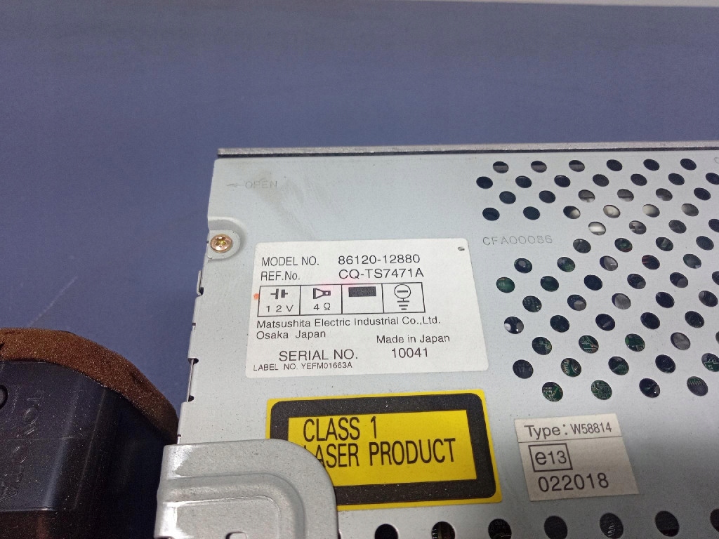 фото №6, Toyota corolla e12 01- радио cd заводской oem 86120-12880