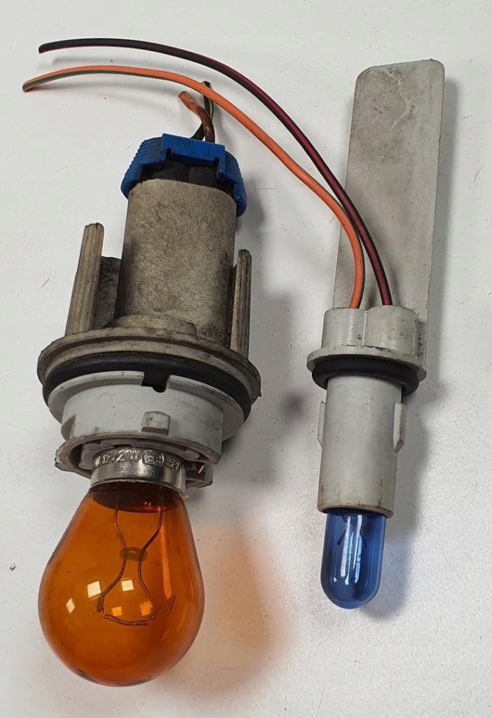 фото №1, Цоколь лампочка jaguar s-type пара