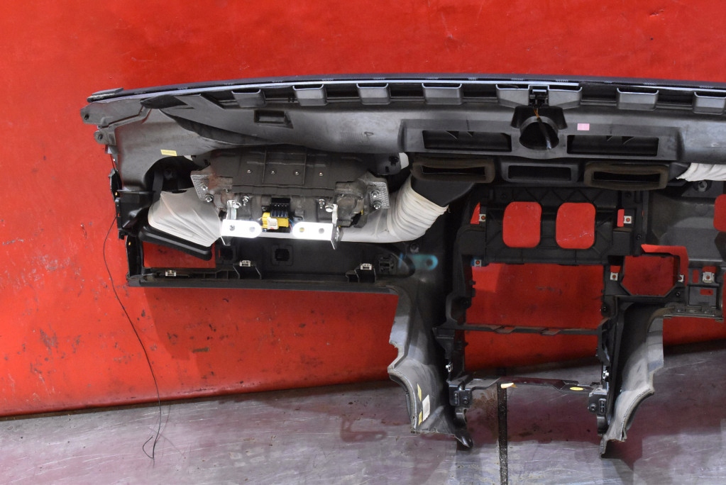 фото №7, Панель приладів приладова консоль панель приладів подушка безпеки eu audi a6 c6 04-08