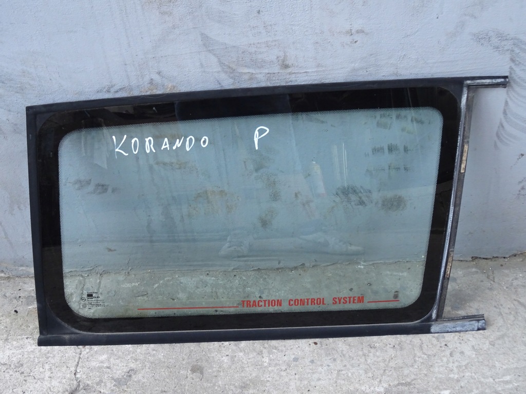 фото №1, Ssangyong korando скло кузовна правий задня 3d