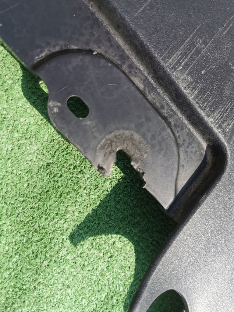 Плита накладка під  бампер перед передній tesla 3 1084174-00-d Київ