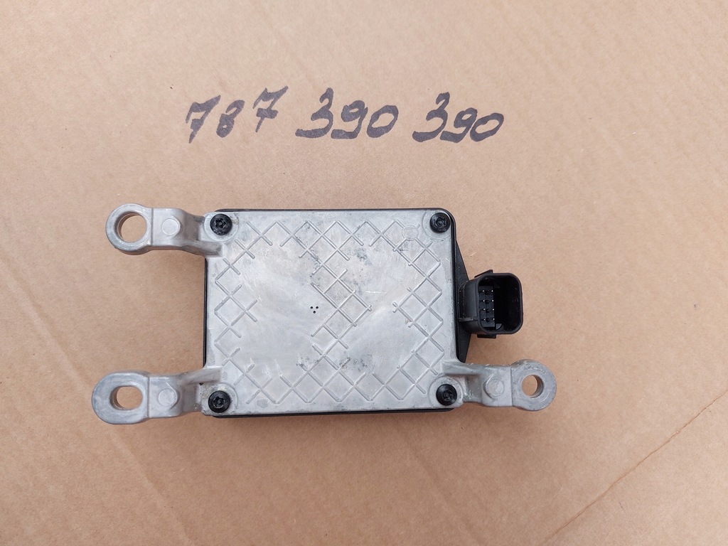 фото №3, Renault радар датчик distronic 284473987r