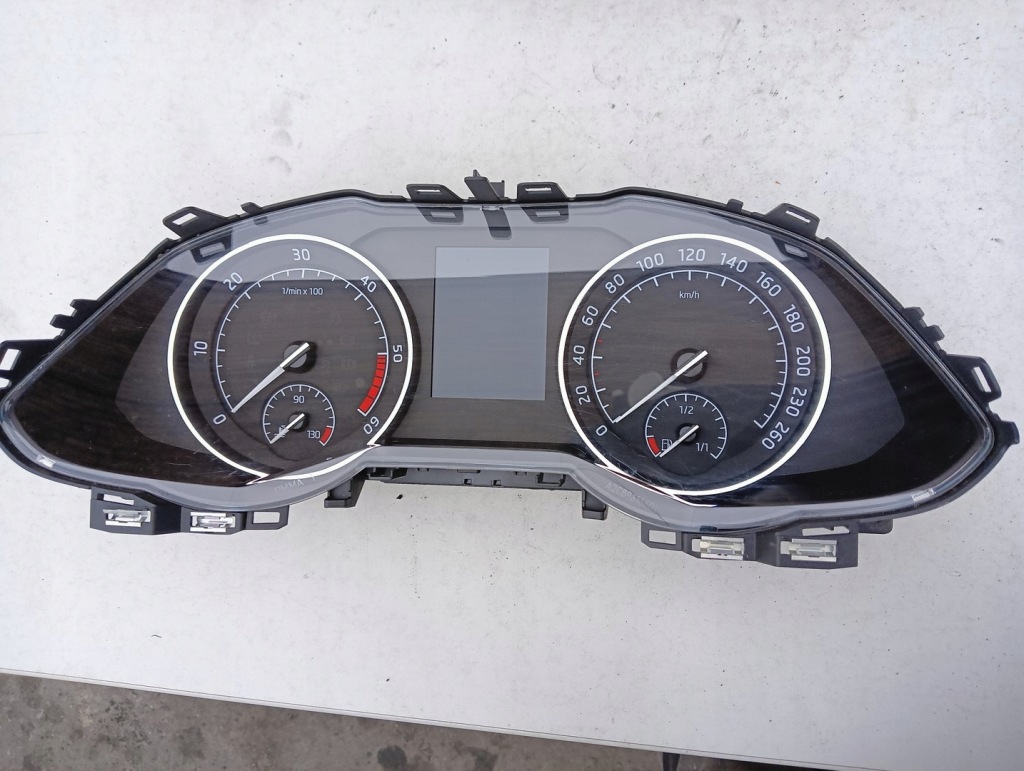 фото №1, Лічильник приладова панель skoda superb 3v0920751