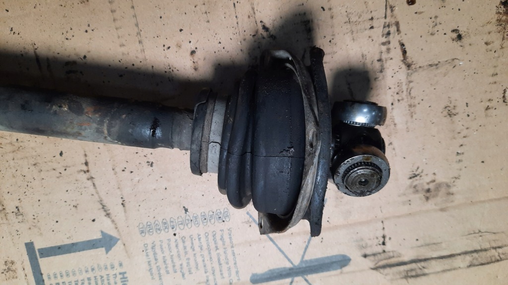 Приводной вал левая renault laguna 1 2.2d 99r Доставка