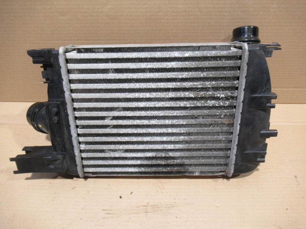фото №1, Интеркулер 144963014r renault captur i 1.2 tce