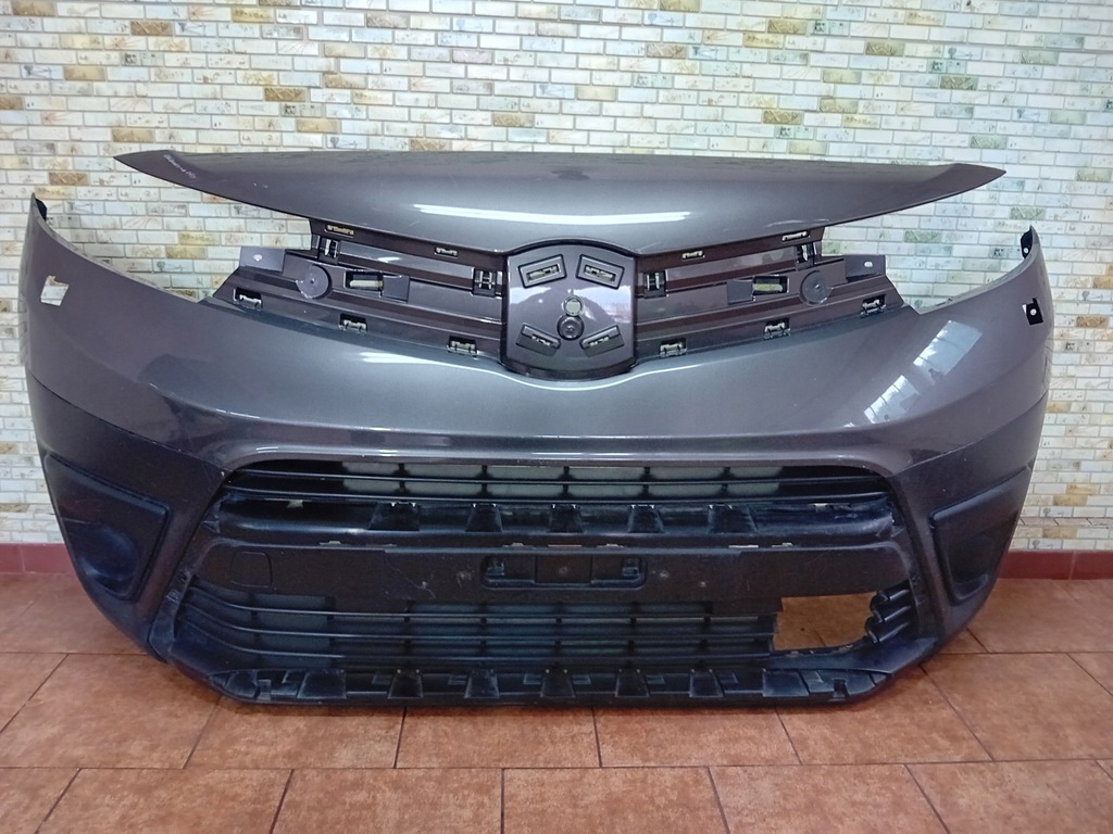 фото №1, Бампер перед toyota proace ii 2 2016 2017 2018 ксенон
