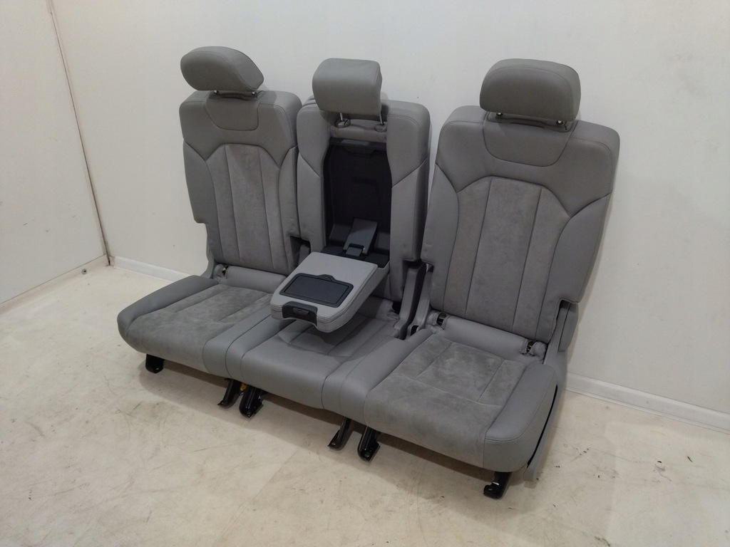 фото №5, Заднее сиденье задняя раздельная подстаканник кожа alcantara audi q7 4m