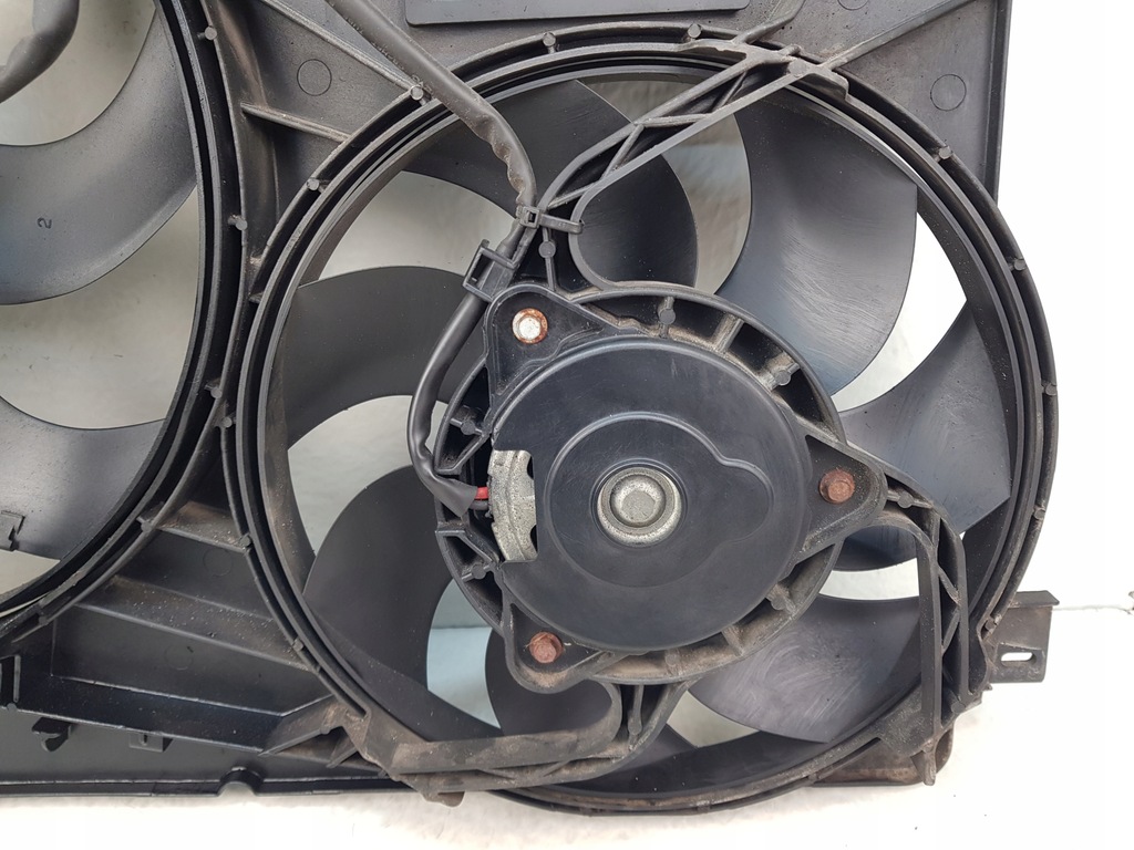 фото №6, Land rover freelander 2 ii 2.2 td4 вентилятор радиатора 6g91-8c607-be