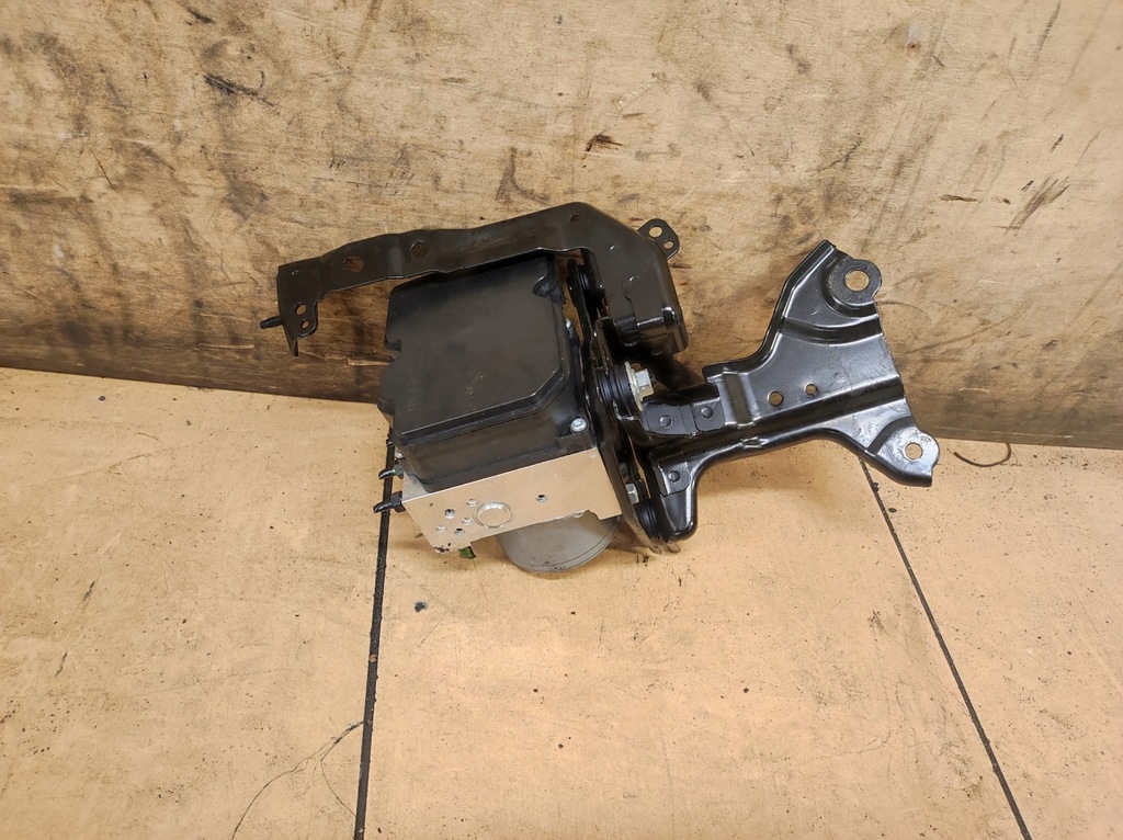 фото №1, Насос abs highlander xu70 iv 4 2.5 гибрид