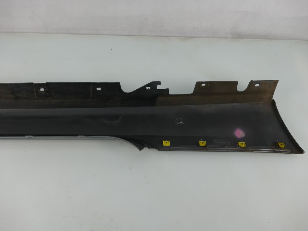 фото №9, Bmw оригинальный номер 7130873 молдинг порог