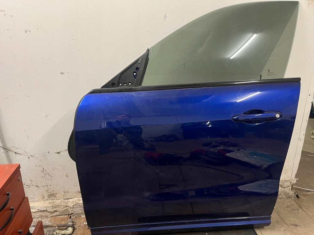 фото №1, Maserati levante двері ліва перед передні повний