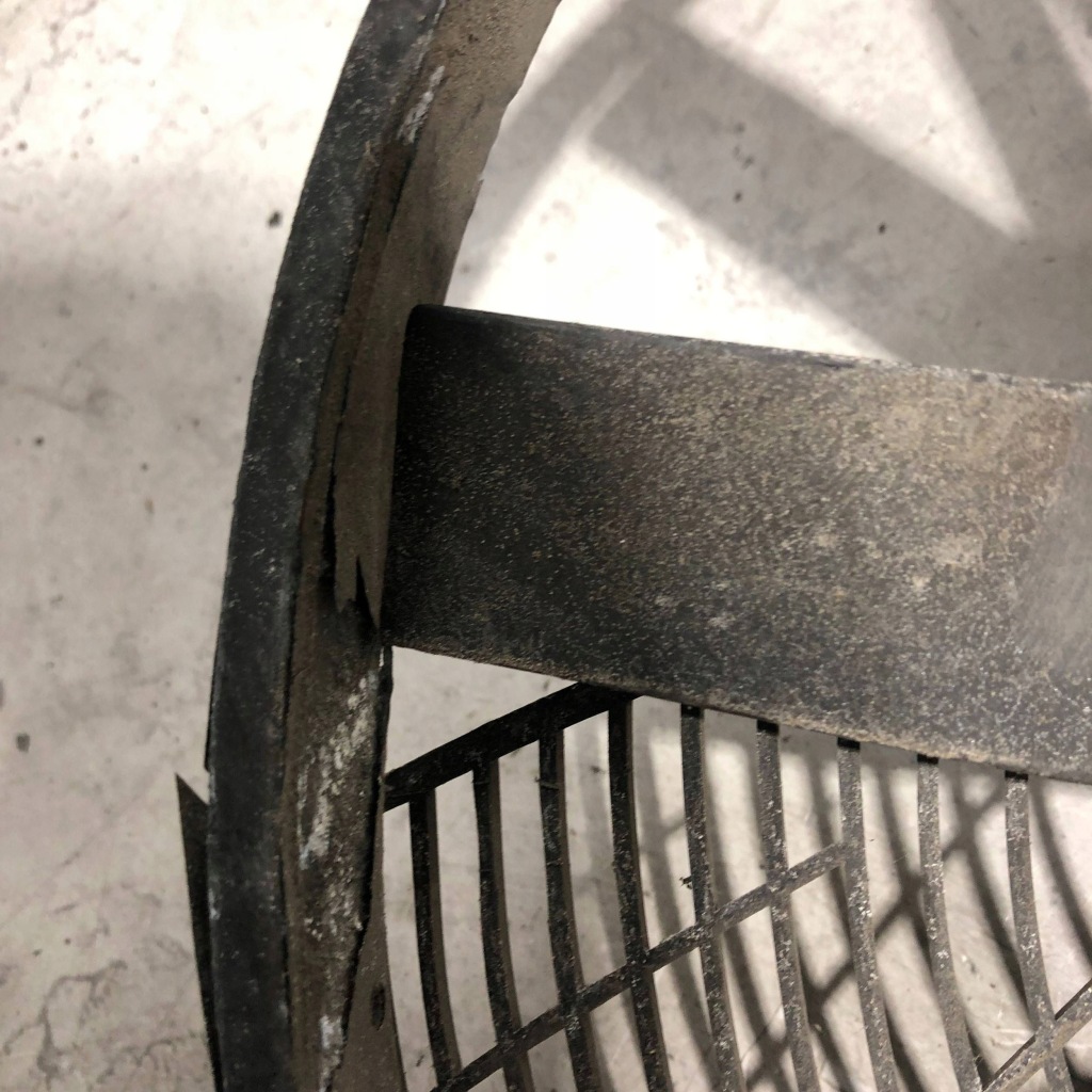 Вентилятор радіатора mercedes-benz 380 560sec c126 в Україні