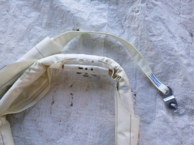 фото №2, Шторка безопасности воздушная правая range rover evoque lift